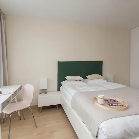 Hello Halicka 5 3* Krakow
