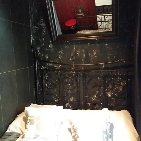 Lawendowy Hostel *