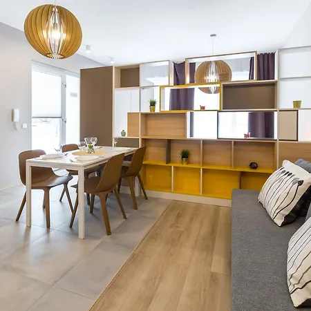 Arianska Apartament *
