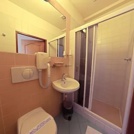 Otel Alef 3*