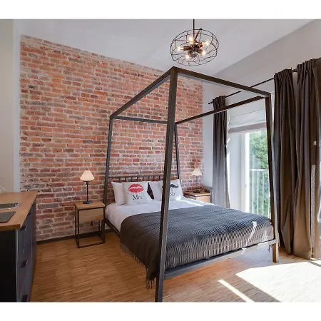Aparthotel Well Well