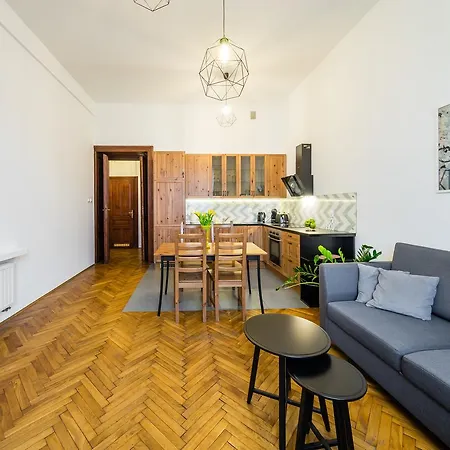 Zacisze Wawelofts * Krasków