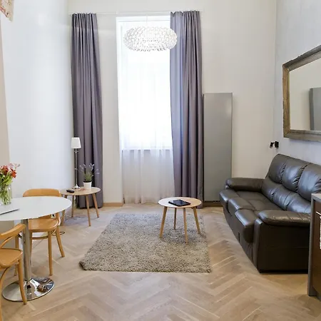 Light Apartment Krakow