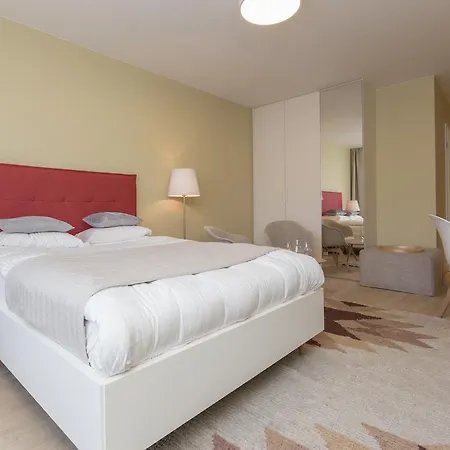 Aparthotel Hello Halicka 5 Krakow