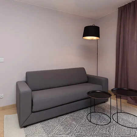 Hello Halicka 5 Aparthotel 3*