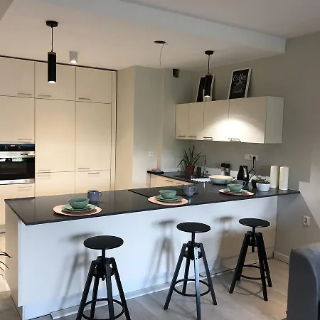A11 & Spa Dermique Apartment