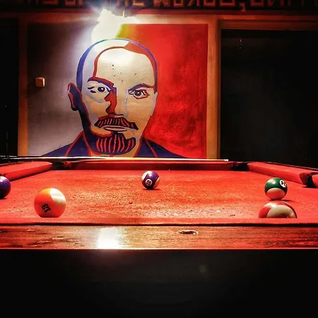 Хостел Good Bye Lenin Pub & Garden Краков