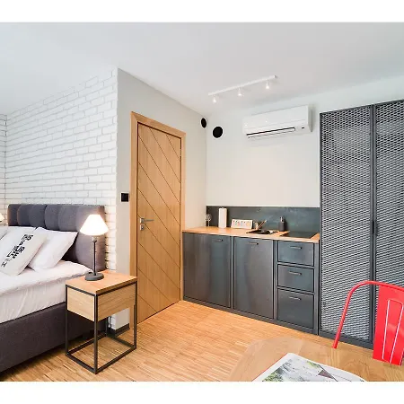 Aparthotel Well Well