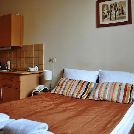 Maly Aparthotel
