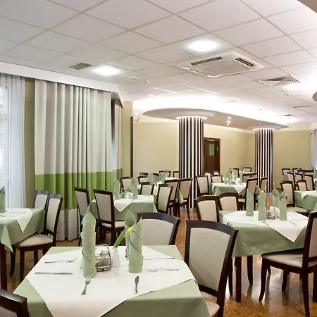 Justyna Hotel 4*