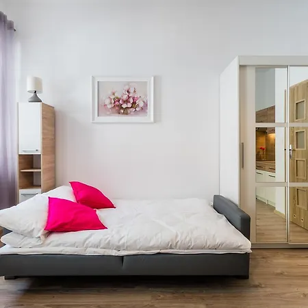 Apartament Zelazna Wawelofts *