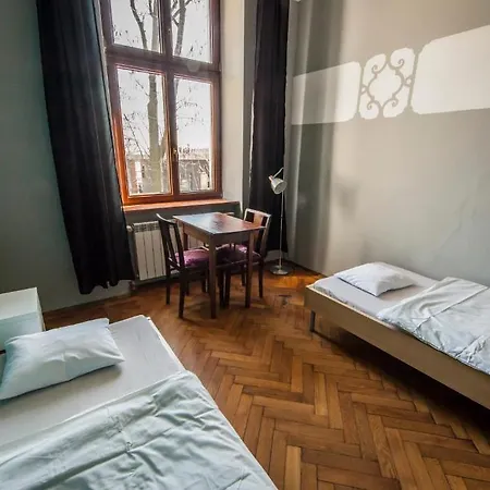 Travellers Hostel