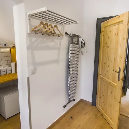 Aparthotel Goscinne Sw. Anny Krakow