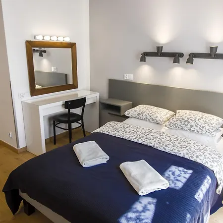 Aparthotel Goscinne Sw. Anny *