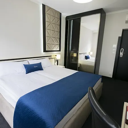 Aparthotel Kontrast