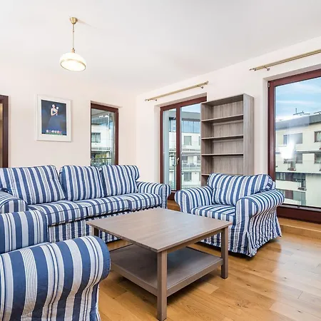 Nad Wisla Z Basenem Apartment *
