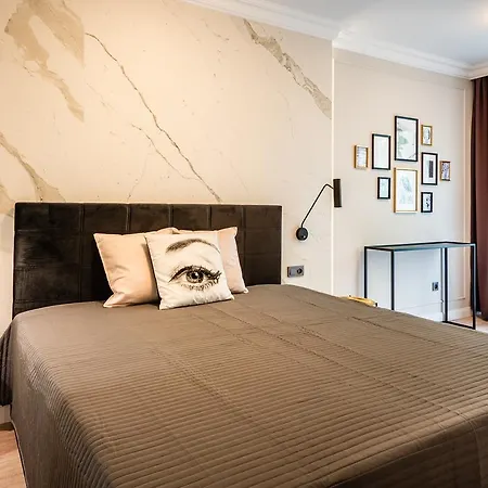 Apartment A11 & Spa Dermique *