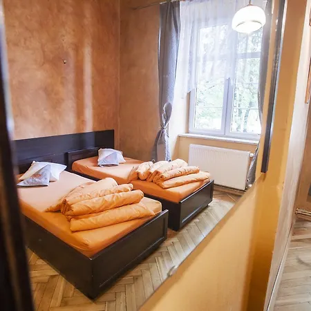 Momotown Privates 2* Krakow