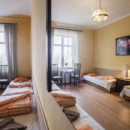 Momotown Privates Bed & Breakfast