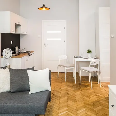 Apartment Mazowiecka 11 All In