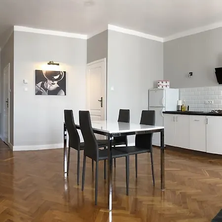 Florianska Gate Luxury