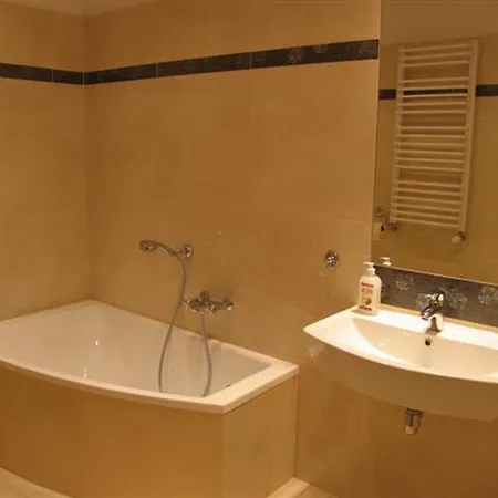 Florianska Gate Luxury 2*