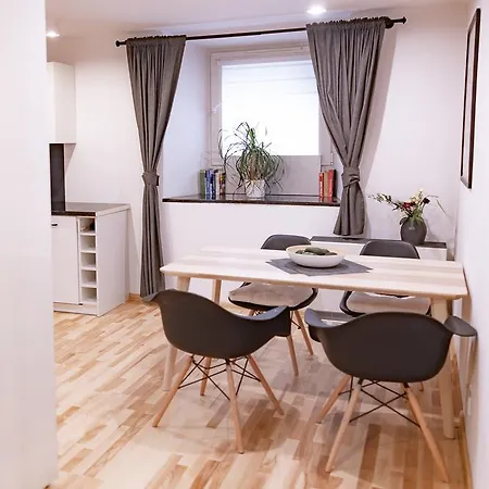 No. 2a By Apart Service