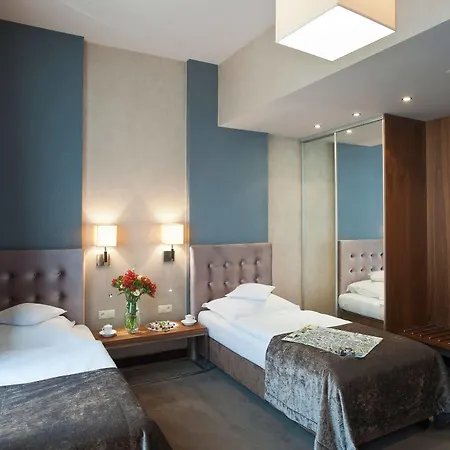 Otel Unicus Old Town - Destigo 4*