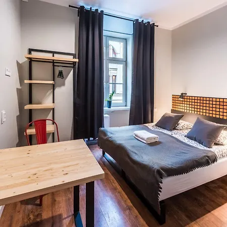 Hostel Flamingo Premium