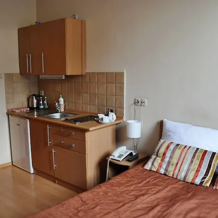 Aparthotel Maly