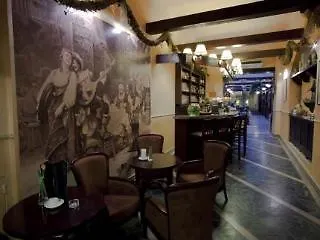 Floryan Old Town Hotel