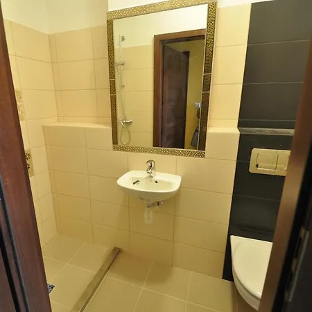 Hostel Florianska 33 *