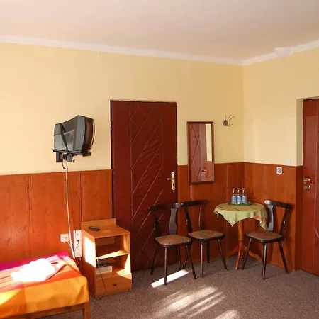 Bona Hotel 2*
