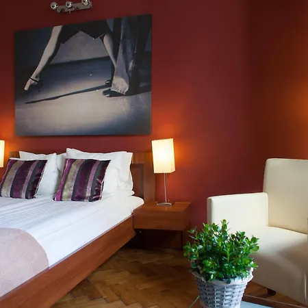Bed & Breakfast Tango House Bed & Breakfast 3*
