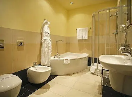 Ostoya Palace Hotel Krakow