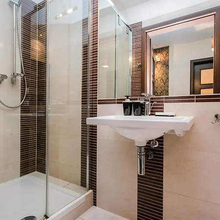 Hamilton - Atlantis Apartament *