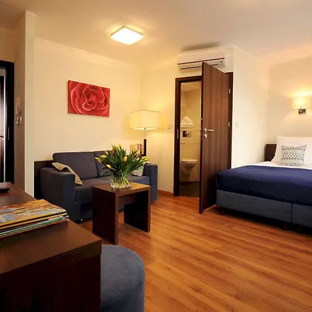 Aparthotel Armon