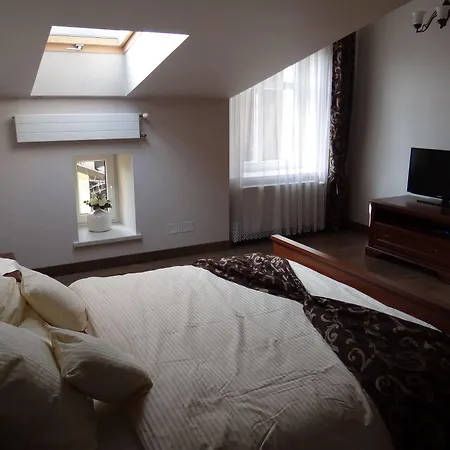 Elegant 2* Krakow