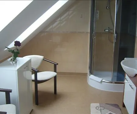 Fero Express Klimatyzowane Ac Hotel