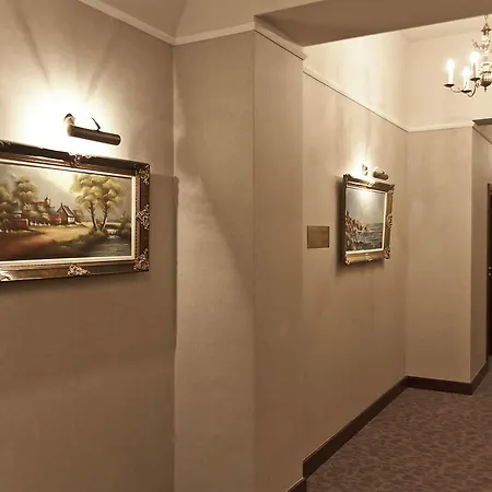 Otel Rezydent 3*