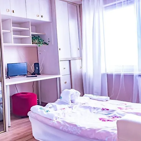 Apartment Retro In Cracow Centre *