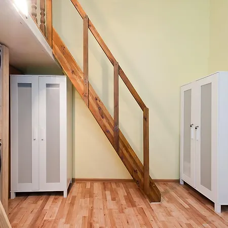 Santa Stan Apartment
