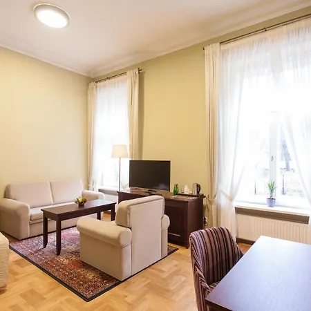 Dom Gościnny Agh Sienkiewiczówka Nocleg ze śniadaniem Kraków