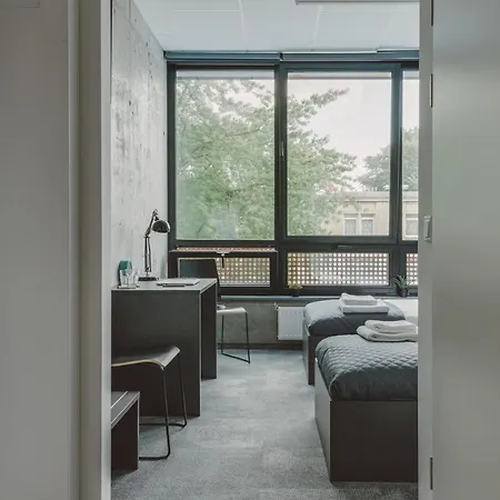 17 Aparthotel 3*