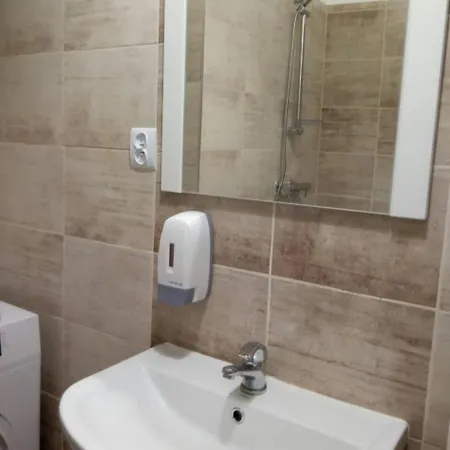 Lorf Hostel&apartments