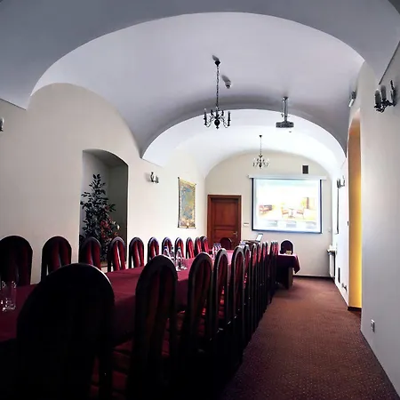 Szálloda Wit Stwosz 3*