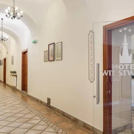 Hotel Wit Stwosz 3*