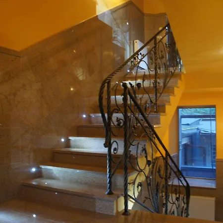 Adler Aparthotel Krakow