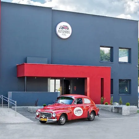 Automobil Hotell 3*