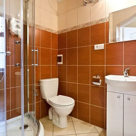 Enigma Hostal *